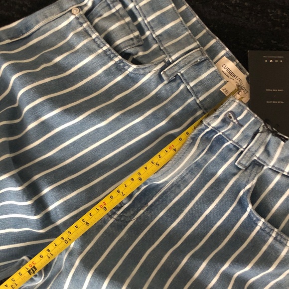 CURRENT/ELLIOTT (28) Navigator Wide Leg Jeans - Picture 11 of 16